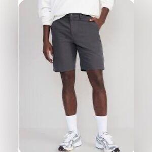 Old Navy ultimate tech slim fit Men's Gray Shorts size 28